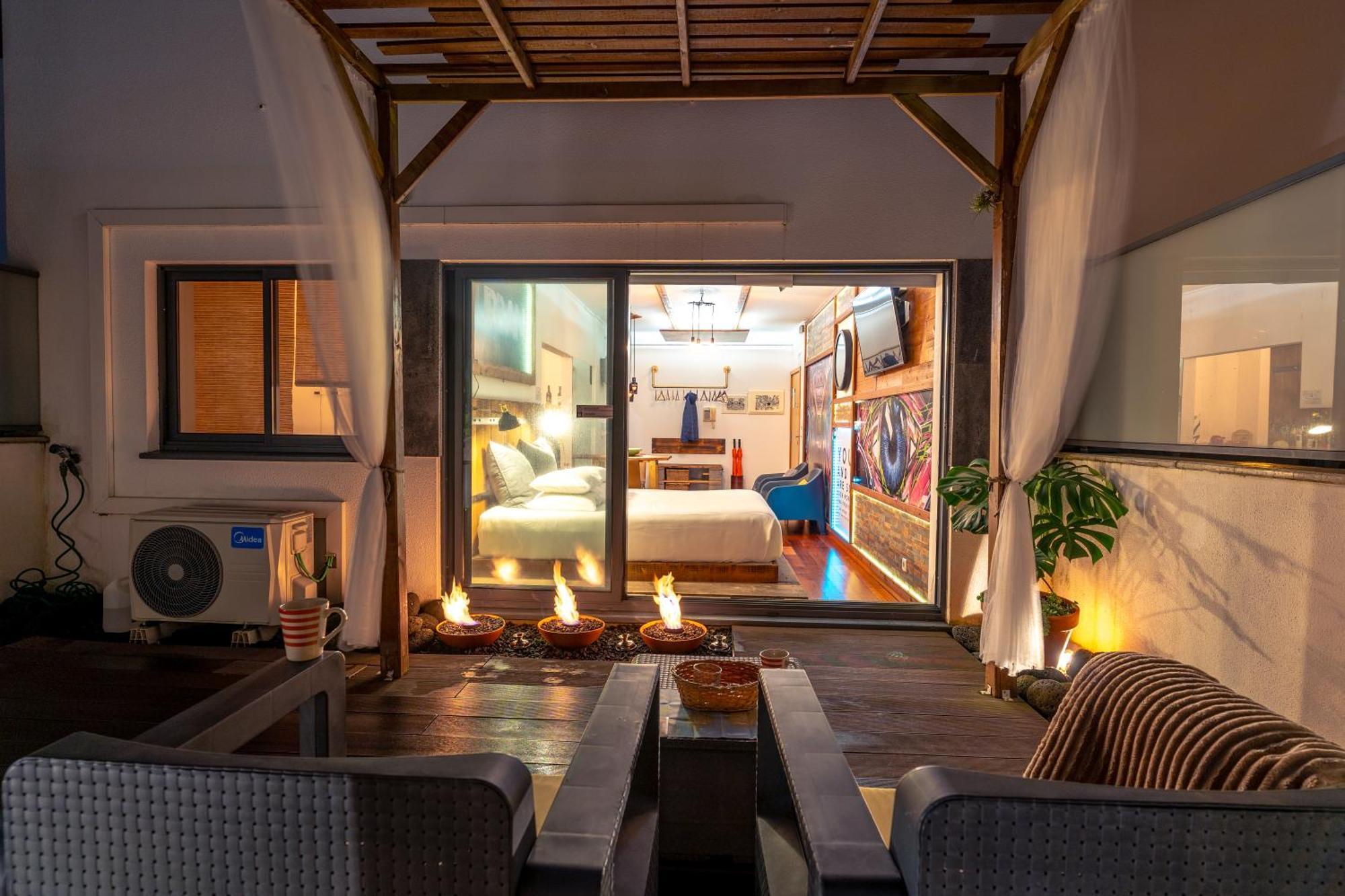 Epicenter Urban Apartment Ponta Delgada  Bagian luar foto